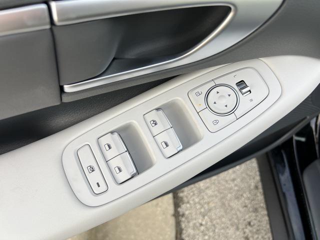 new 2026 Hyundai Sonata Hybrid car, priced at $30,605