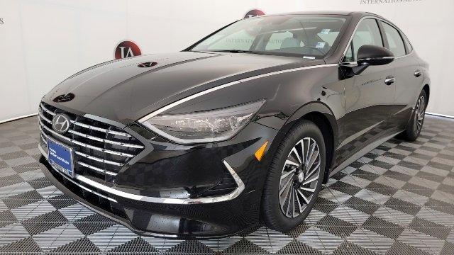 used 2023 Hyundai Sonata Hybrid car, priced at $27,944