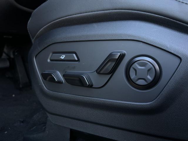 new 2026 Hyundai SANTA FE HEV car, priced at $47,856