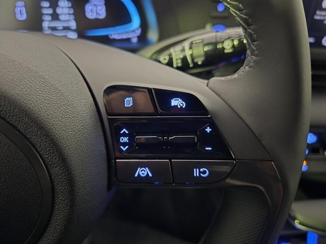 new 2025 Hyundai Elantra car, priced at $23,260