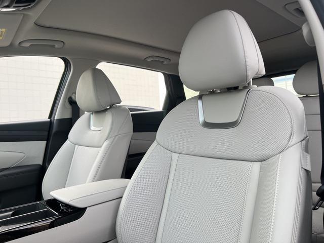 new 2026 Hyundai TUCSON Hybrid car, priced at $41,760