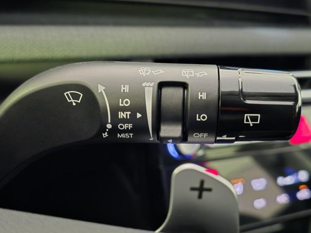 new 2026 Hyundai TUCSON Hybrid car, priced at $34,305