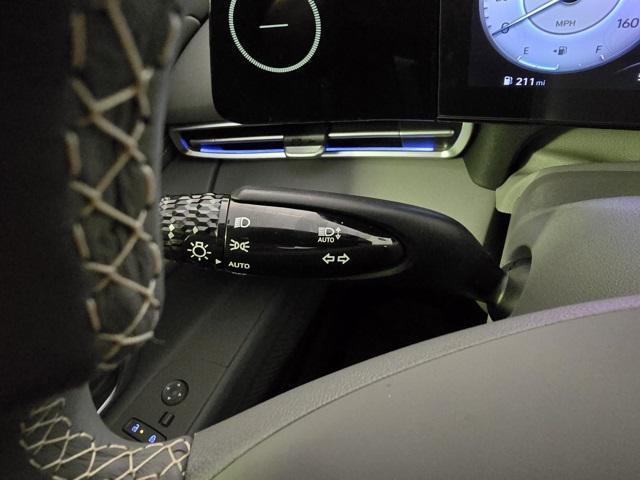 new 2025 Hyundai Elantra car, priced at $26,475