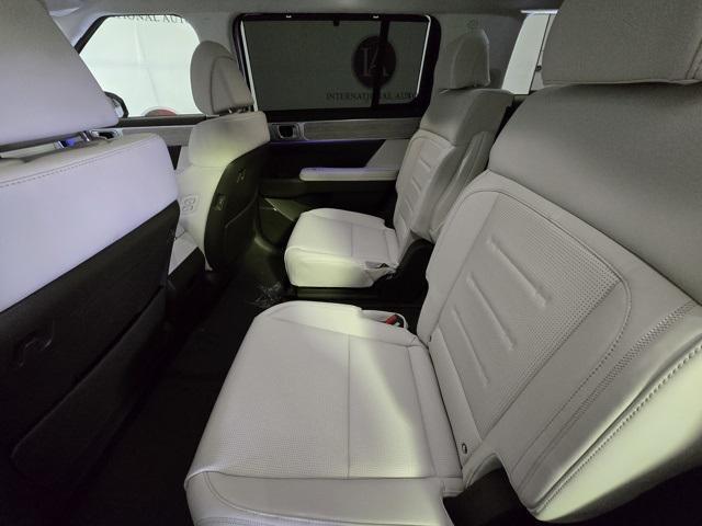 new 2025 Hyundai SANTA FE HEV car, priced at $50,864