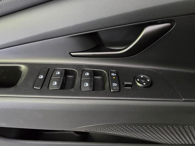 new 2025 Hyundai Elantra car, priced at $24,583