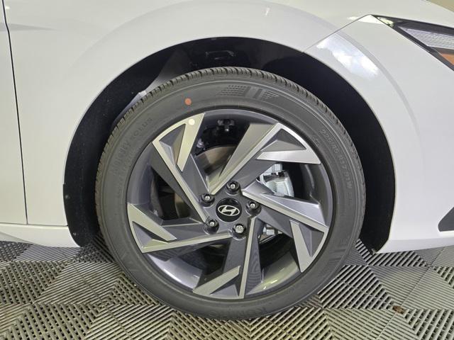 new 2025 Hyundai Elantra car, priced at $24,583