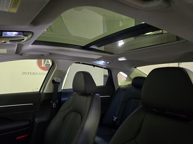 new 2025 Hyundai Sonata Hybrid car, priced at $38,090