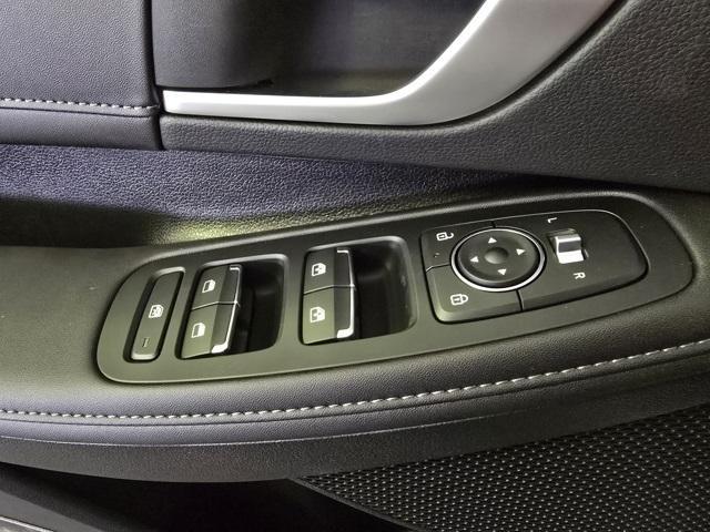 new 2025 Hyundai Sonata Hybrid car, priced at $38,090