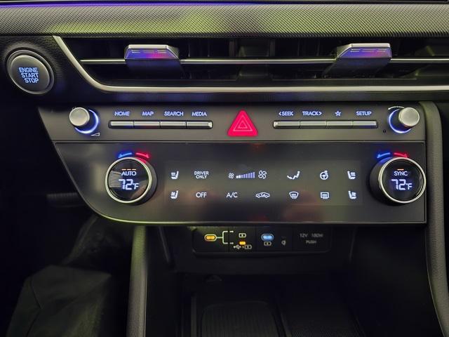 new 2025 Hyundai Sonata Hybrid car, priced at $38,090