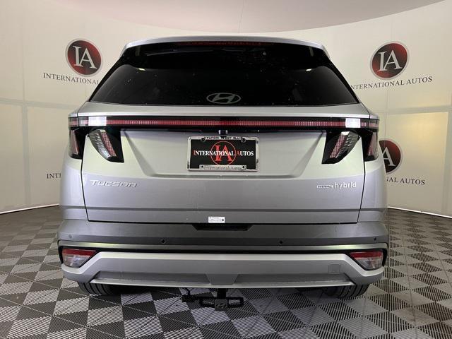 new 2026 Hyundai TUCSON Hybrid car, priced at $41,425