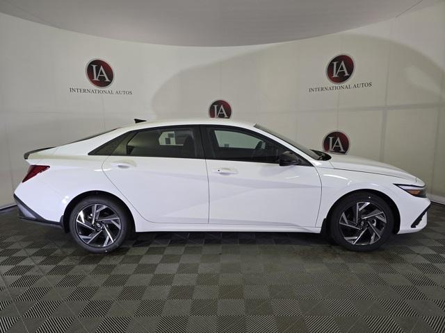 new 2025 Hyundai Elantra car, priced at $22,870