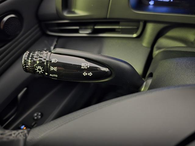 new 2025 Hyundai Elantra car, priced at $22,870