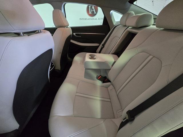 used 2024 Hyundai Sonata Hybrid car, priced at $27,798