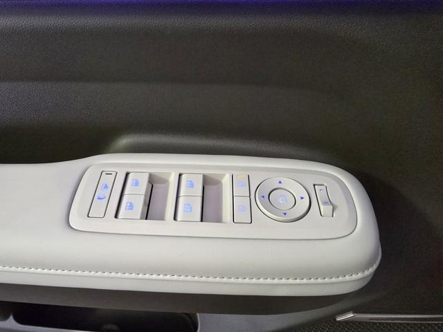 new 2025 Hyundai SANTA FE HEV car, priced at $49,794