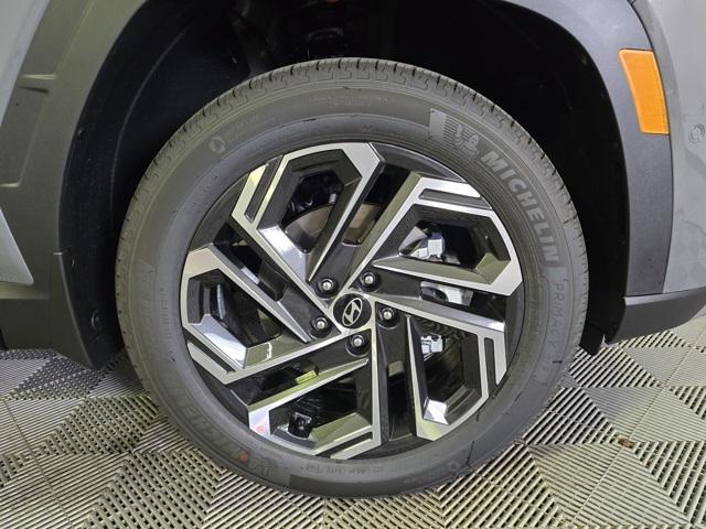 new 2025 Hyundai Tucson car, priced at $39,694