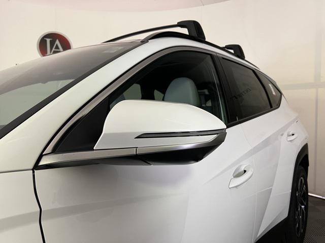 new 2026 Hyundai TUCSON Hybrid car, priced at $42,260