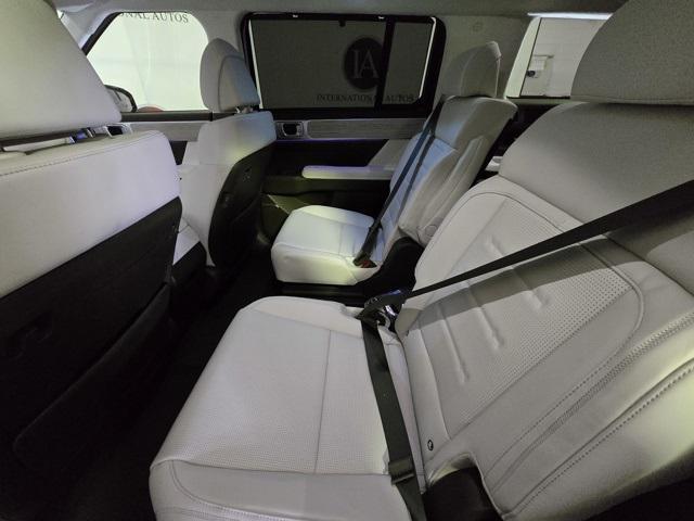 new 2025 Hyundai Santa Fe car, priced at $45,850