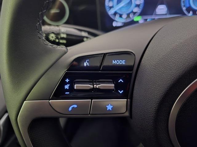 new 2025 Hyundai Elantra car, priced at $30,265