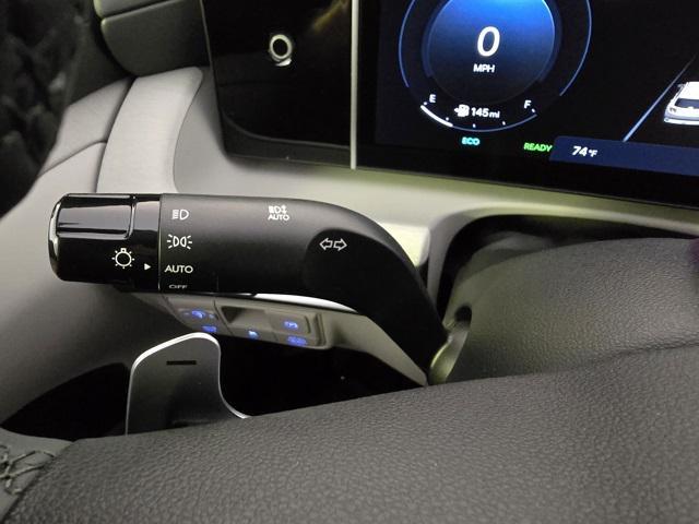 new 2025 Hyundai TUCSON Hybrid car, priced at $42,245