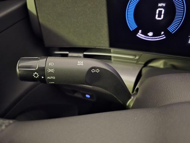 new 2025 Hyundai Kona car, priced at $28,090