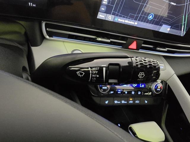 new 2025 Hyundai Elantra car, priced at $27,179