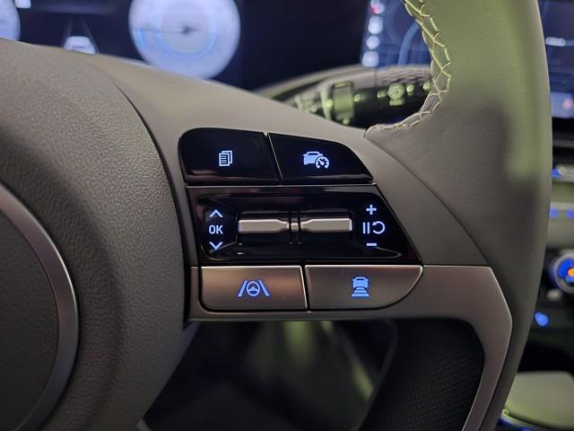 new 2025 Hyundai Elantra car, priced at $25,855