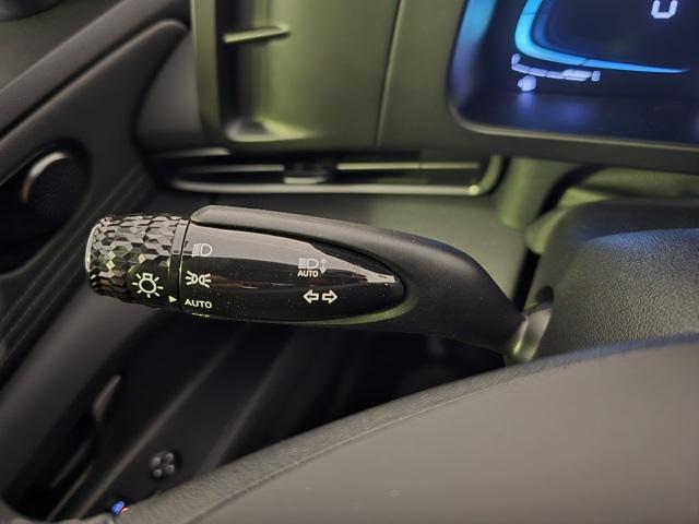 new 2025 Hyundai Elantra car, priced at $22,900