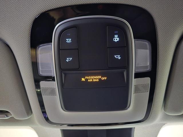 used 2022 Hyundai Santa Fe car, priced at $22,295
