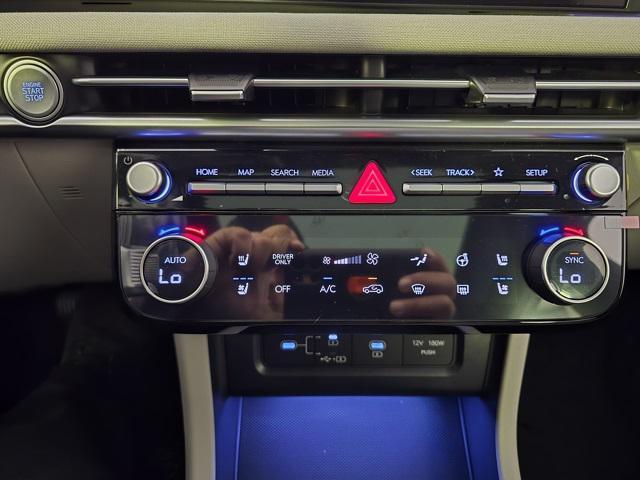 new 2025 Hyundai TUCSON Hybrid car, priced at $40,986