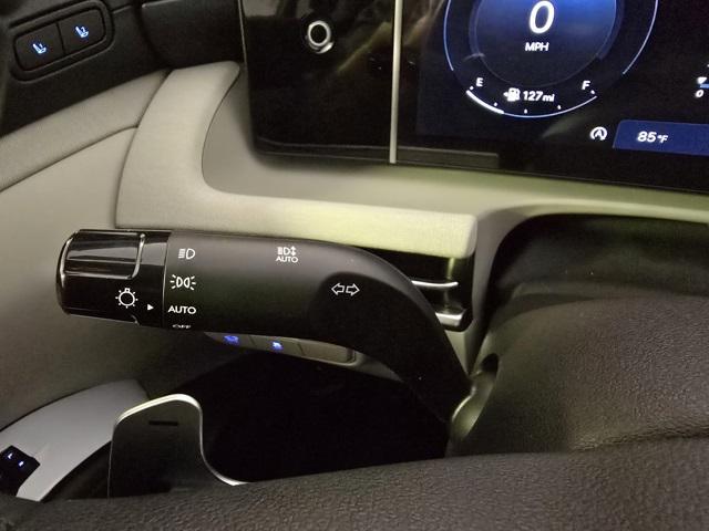 new 2025 Hyundai Tucson car, priced at $39,642
