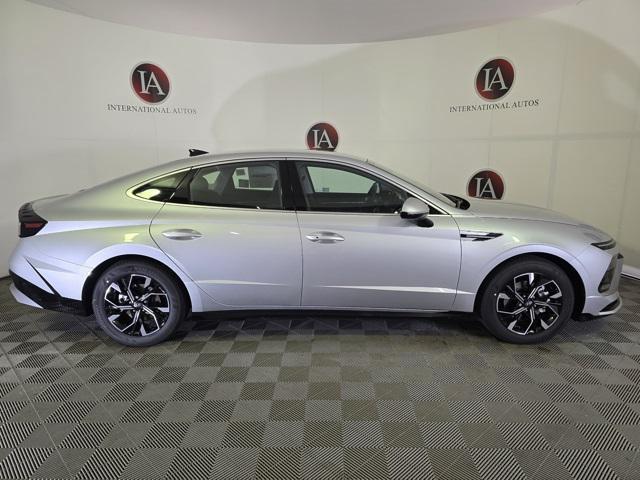 new 2025 Hyundai Sonata car, priced at $29,351