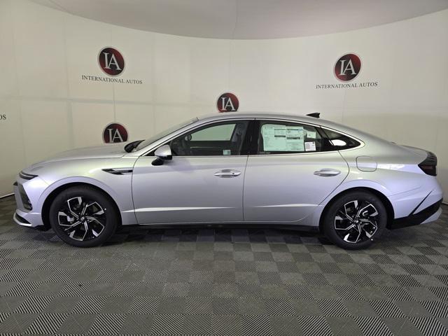 new 2025 Hyundai Sonata car, priced at $29,351