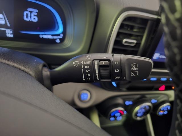 new 2025 Hyundai Venue car, priced at $23,550