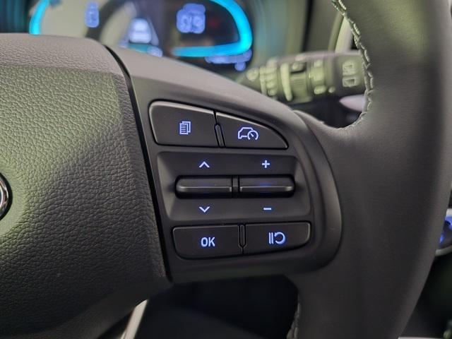 new 2025 Hyundai Venue car, priced at $23,915