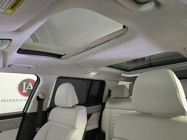 new 2025 Hyundai SANTA FE HEV car, priced at $50,625