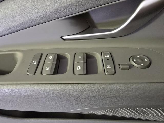 new 2025 Hyundai Elantra car, priced at $25,955