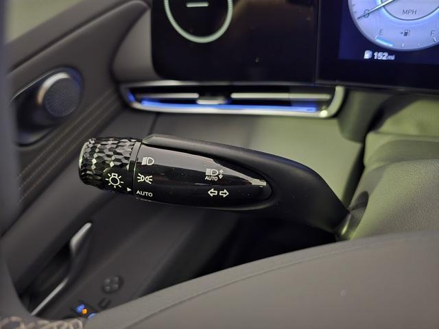 new 2025 Hyundai Elantra car, priced at $25,955