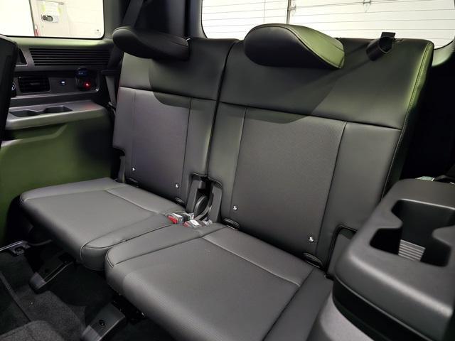 new 2026 Hyundai SANTA FE HEV car, priced at $46,411