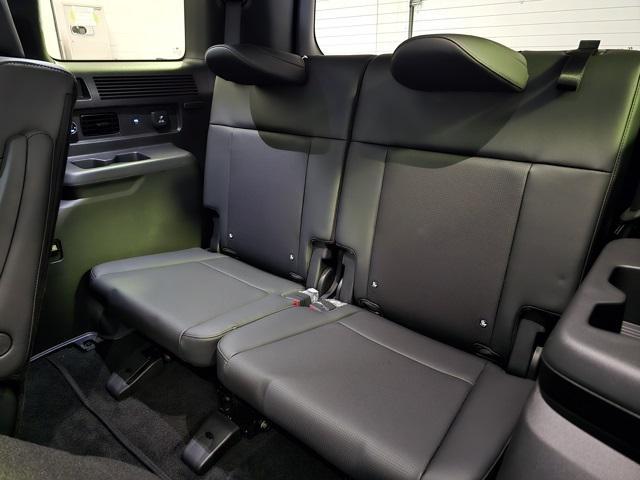 new 2025 Hyundai SANTA FE HEV car, priced at $48,889