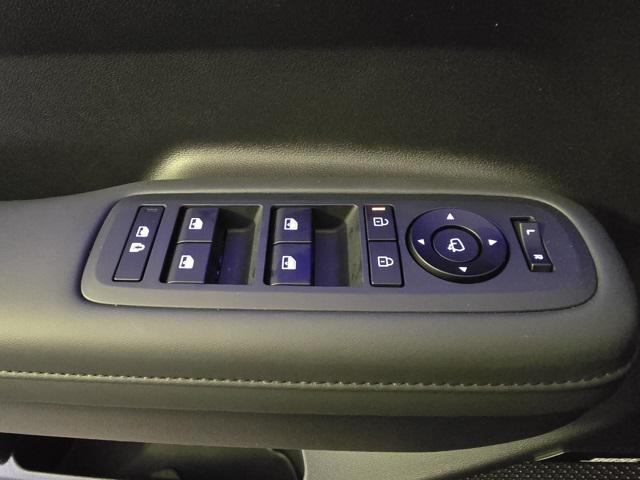 new 2025 Hyundai SANTA FE HEV car, priced at $48,889