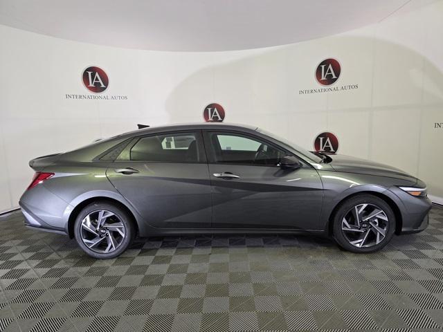 new 2025 Hyundai Elantra car, priced at $23,696