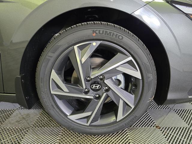 new 2025 Hyundai Elantra car, priced at $23,696