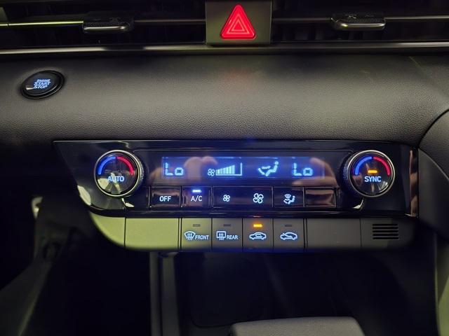 new 2025 Hyundai Elantra car, priced at $23,696