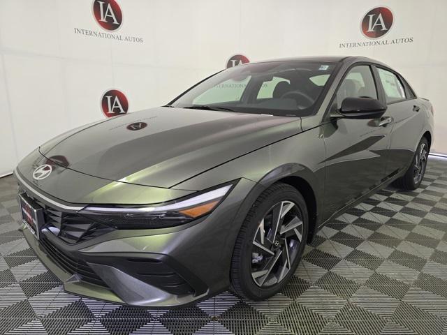 new 2025 Hyundai Elantra car, priced at $23,696