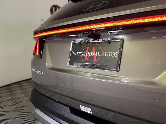 new 2026 Hyundai TUCSON Hybrid car, priced at $41,760