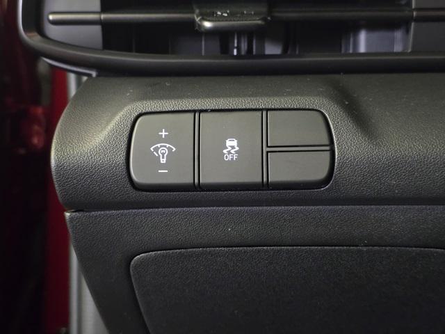 new 2025 Hyundai Elantra car, priced at $23,748