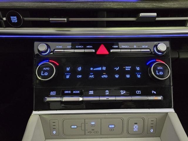 used 2024 Hyundai Santa Fe car, priced at $43,995