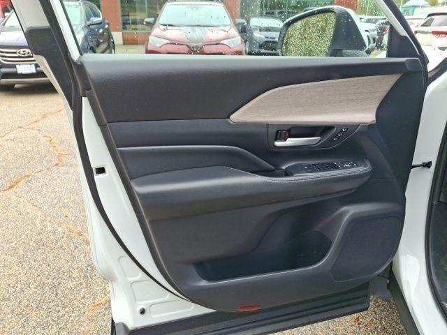 used 2024 Toyota Grand Highlander car, priced at $47,000