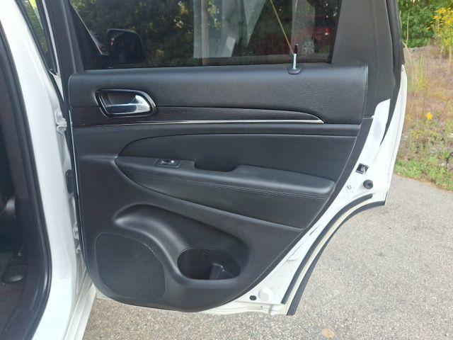 used 2021 Jeep Grand Cherokee car, priced at $28,000