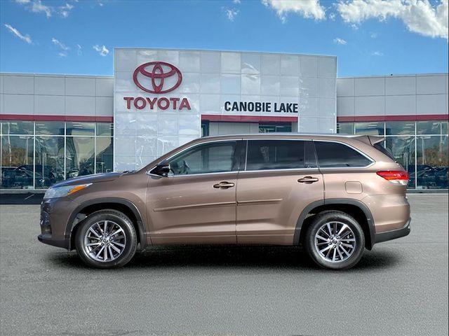 used 2017 Toyota Highlander car, priced at $22,000